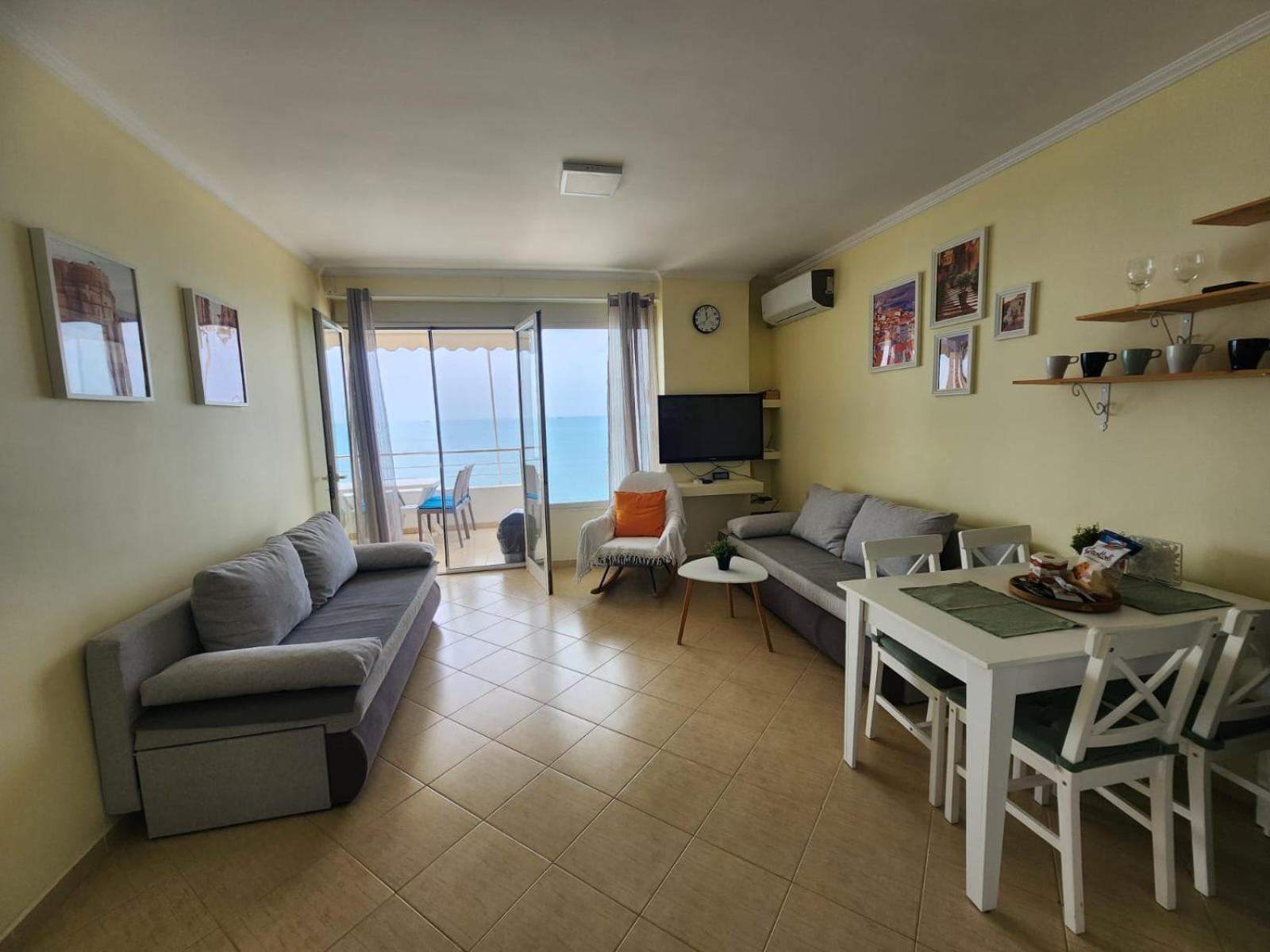Matin Apartment Sea View Драч Екстериор снимка