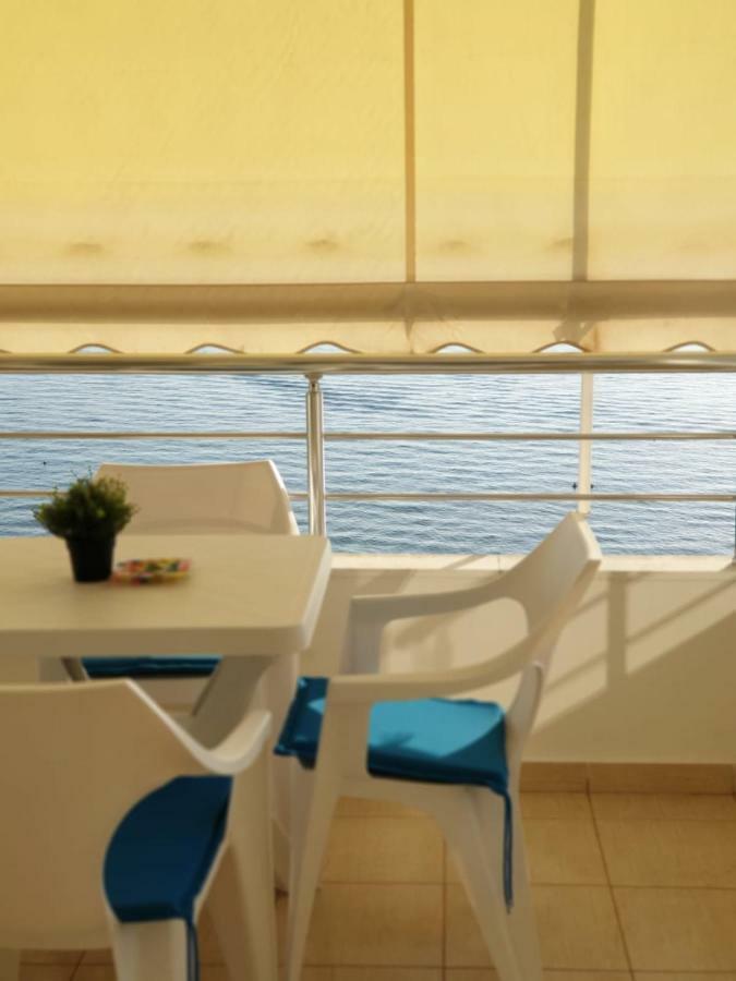 Matin Apartment Sea View Драч Екстериор снимка
