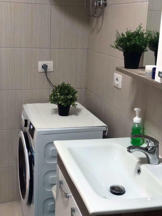 Matin Apartment Sea View Драч Екстериор снимка