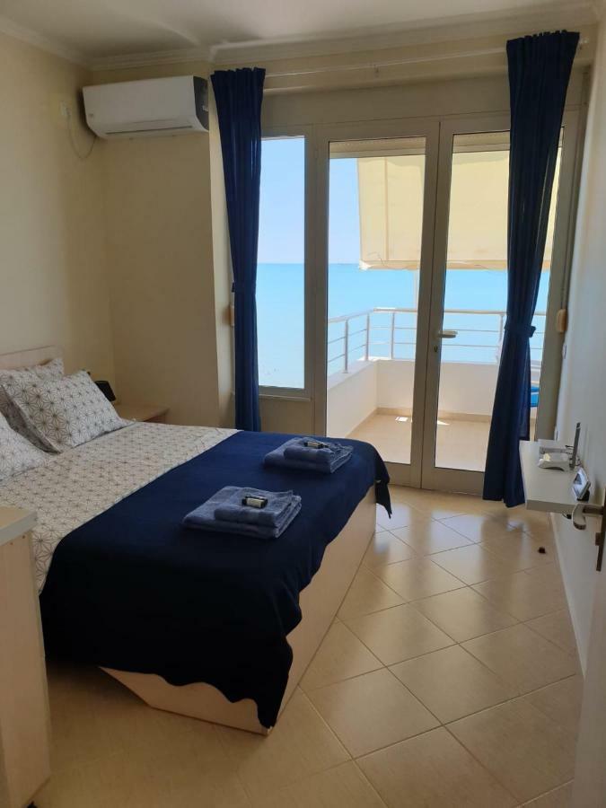 Matin Apartment Sea View Драч Екстериор снимка