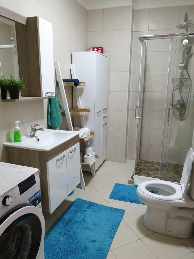 Matin Apartment Sea View Драч Екстериор снимка